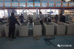 河北客户定制的正压型防爆柜，华隆车间加班赶